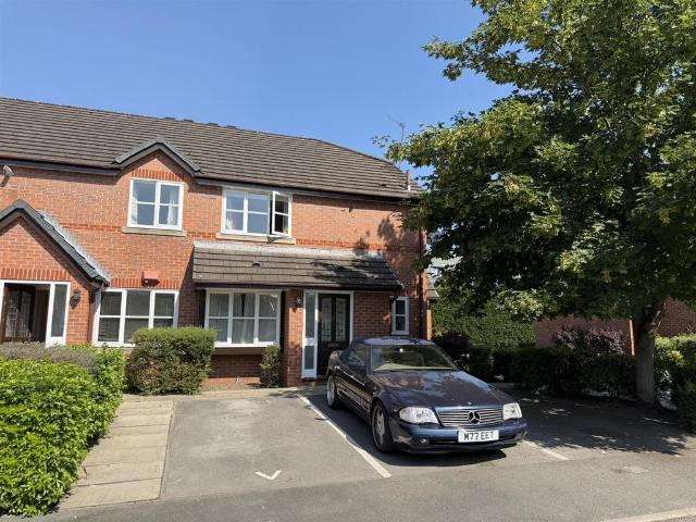 Flat for sale in Georgia, Greater Manchester