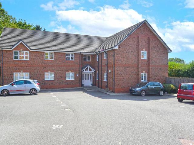Flat for sale in Battlefield, Frankwell