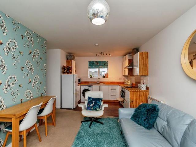Flat for sale in Ettingshall, West Midlands