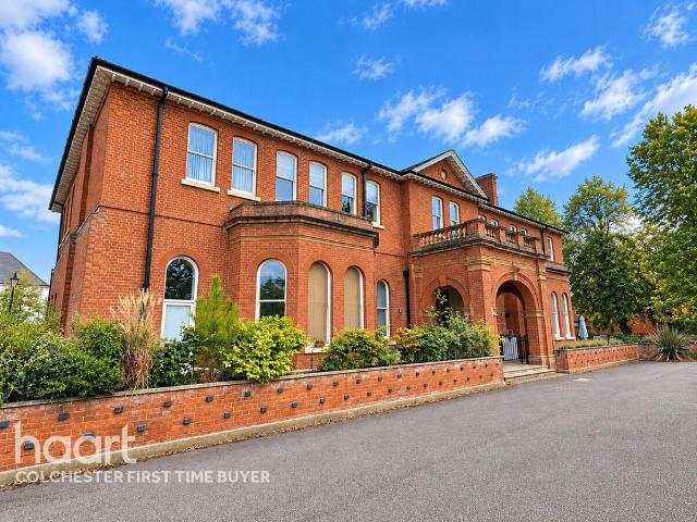 Flat for sale in Old Heath, Colchester
