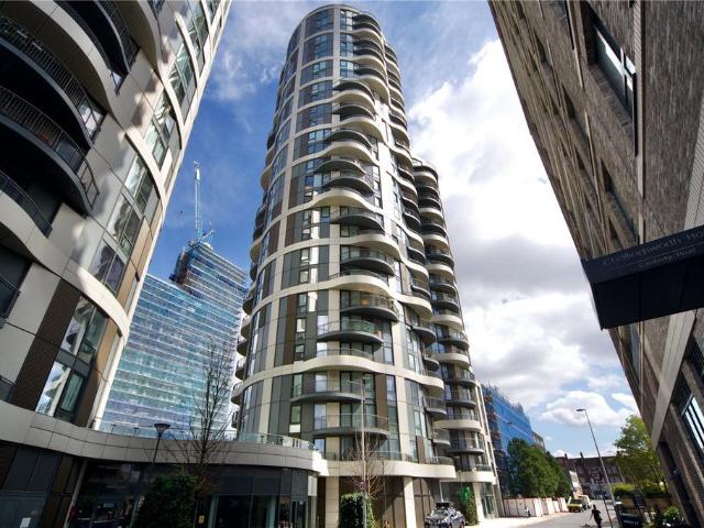 Flat for sale in Greater London