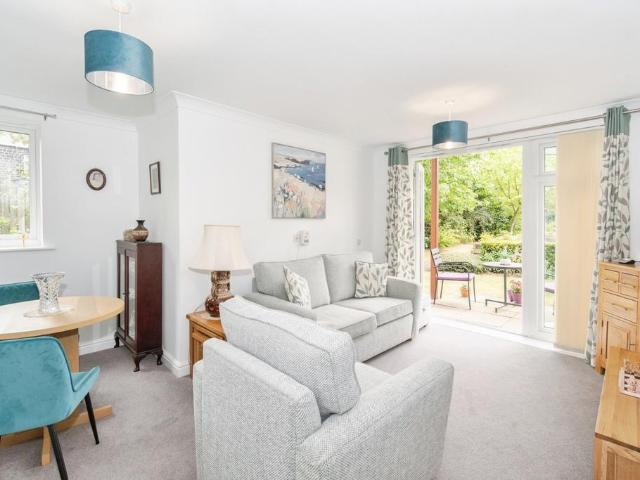 Flat for sale in Westfield, Guiseley