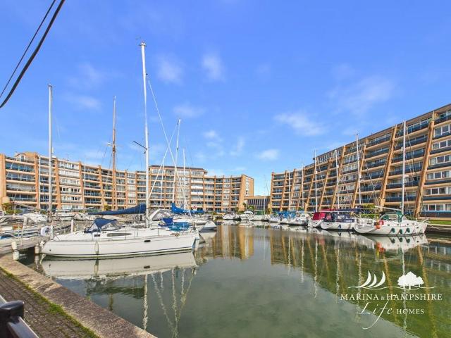 Flat for sale in Port Solent, City Of Portsmouth