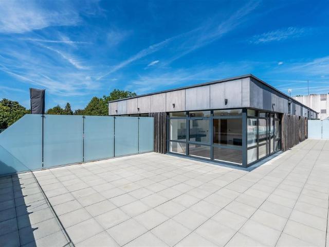 Flat for sale in Pachesham Park, Surrey
