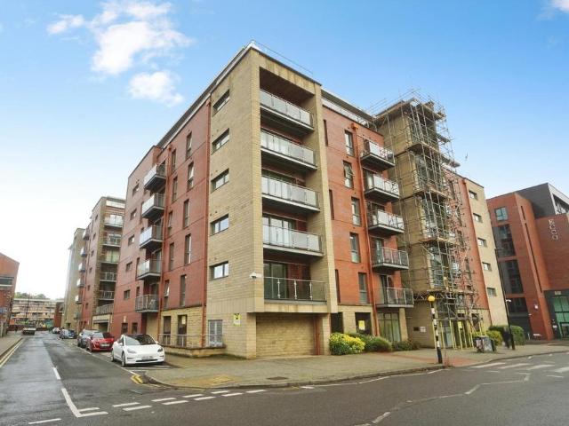Flat for sale in Little Sheffield, Sheffield
