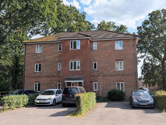 Flat for sale in Whiteley, Hampshire
