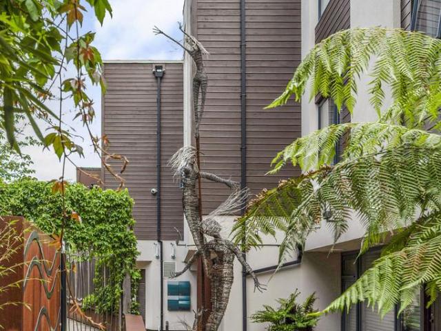 Flat for sale in Chalk Farm, Greater London