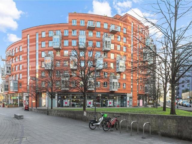 Flat for sale in Holloway, Lower Holloway