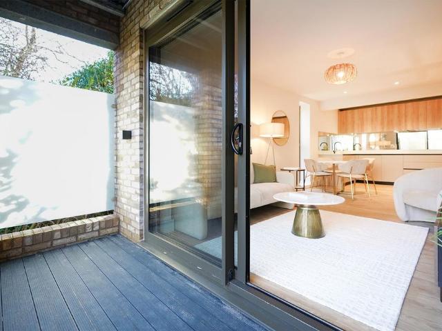 Flat for sale in Crosspool, Isle Of Man