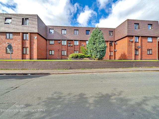 Flat for sale in Wimblebury, Cannock Chase