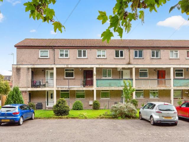 Flat for sale in Ferguslie, Paisley