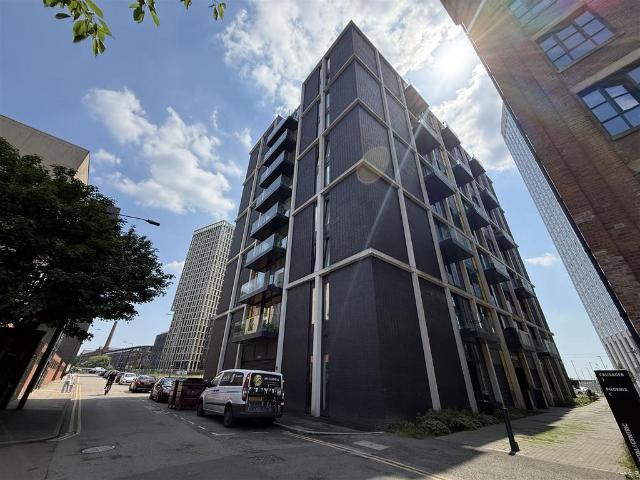 Flat for sale in City Centre, Georgia
