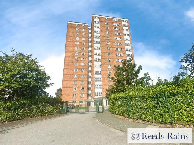 Flat for sale in Salford, Greater Manchester