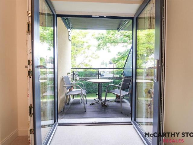 Flat for sale in Tettenhall, West Midlands