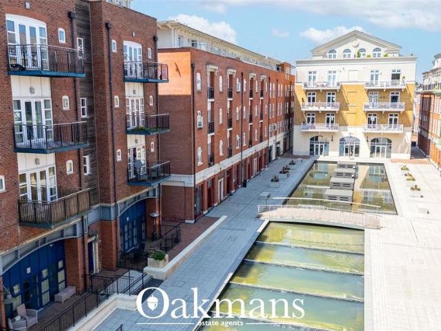 Flat for sale in Dickens Heath, West Midlands