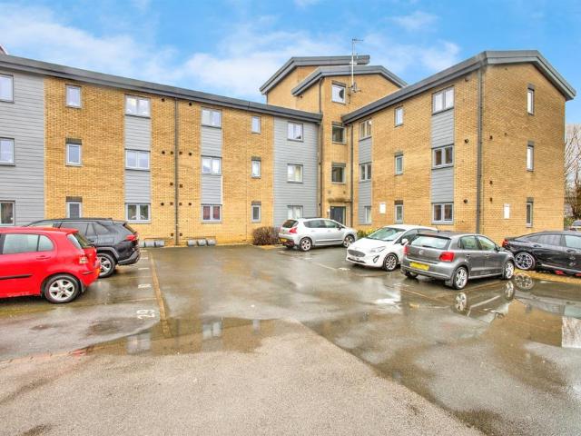 Flat for sale in Far Cotton and Delapre, Far Cotton