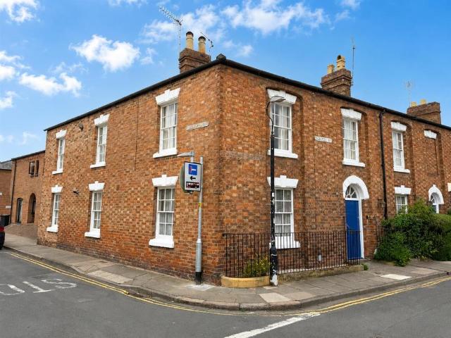 Flat for sale in Stratford-upon-Avon, Alderminster