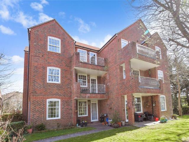 Flat for sale in Spring Vale, Hampshire