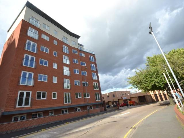 Flat for sale in St Matthew's, Old Wharf