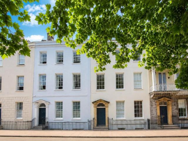 Flat for sale in Spike Island, Feckenham