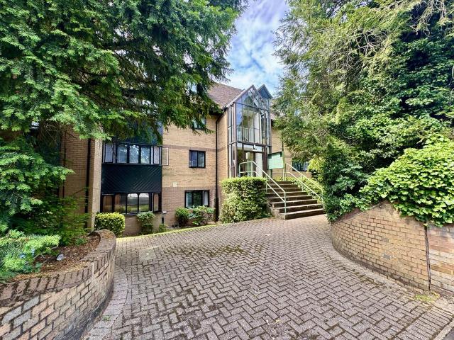Flat for sale in Holywell Estate, North Watford