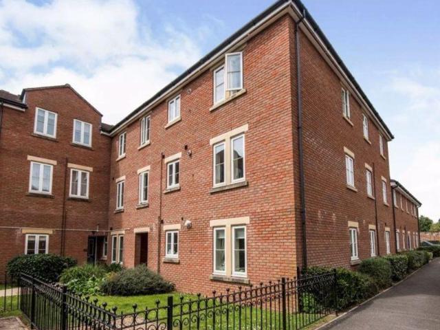 Flat for sale in St Leonards, Watergate