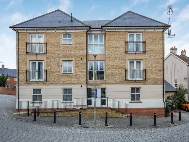 Flat for sale in Great Faringdon, Dromore
