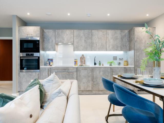 Flat for sale in Worcester Park Estate, Monks Orchard