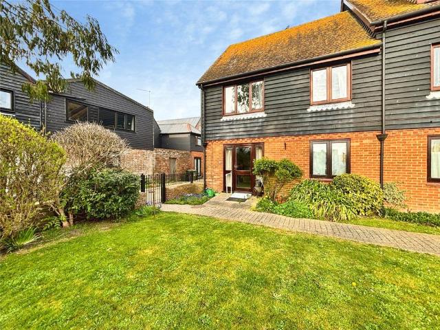 Flat for sale in Heathlands, East Sussex