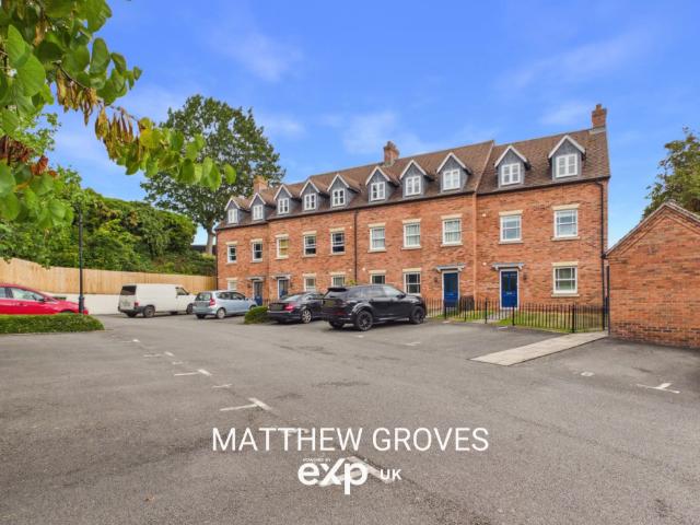 Flat for sale in Mountfields, Shrewsbury