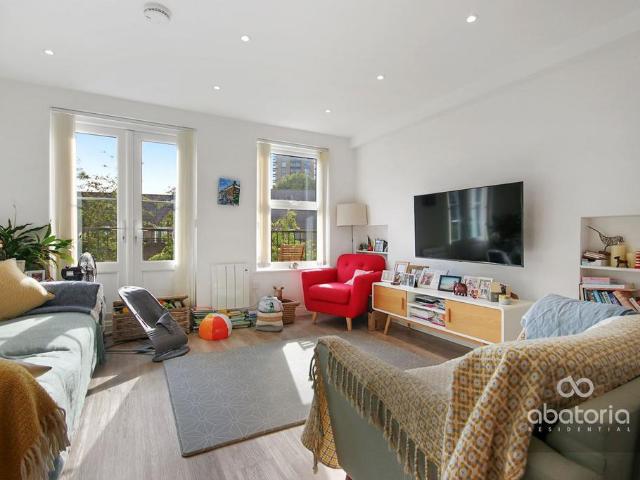 Flat for sale in St. George in the East, Shadwell