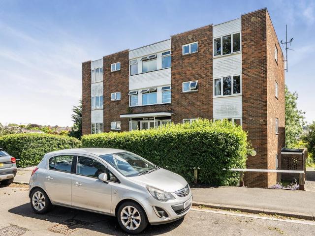 Flat for sale in Feckenham, City Of Bristol