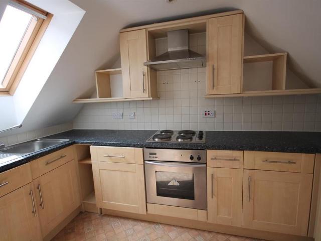 Flat for sale in North Horsham, Horsham