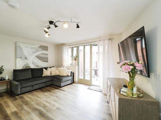 Flat for sale in Haddon, East Midlands