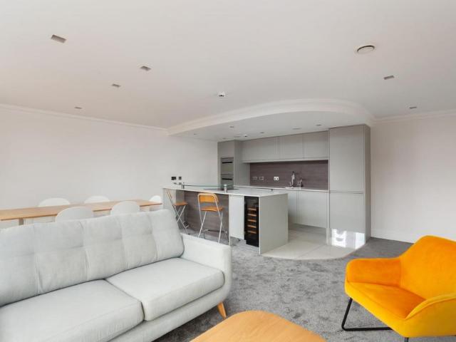Flat for sale in High Field, York