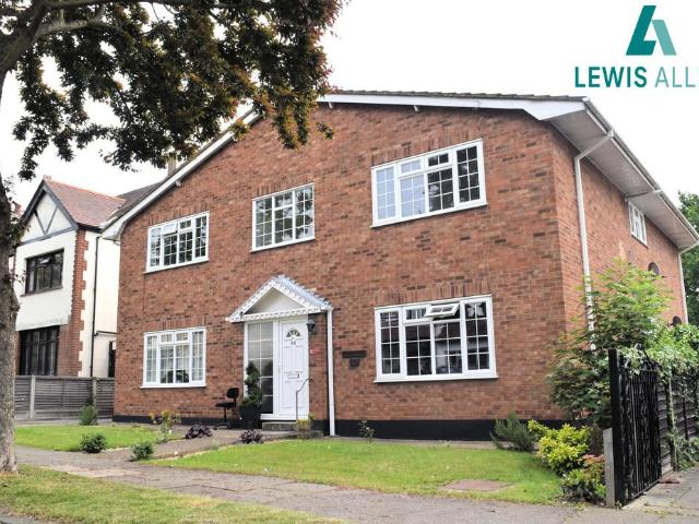 Flat for sale in Alton Barnes, Isle Of Man