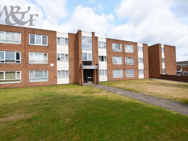 Flat for sale in Gravelly Hill, West Midlands