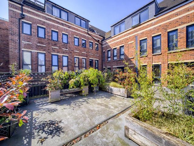 Flat for sale in Jewellery Quarter, West Midlands
