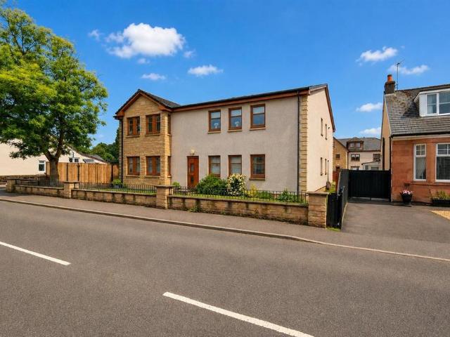 Flat for sale in High Blantyre, Blantyre