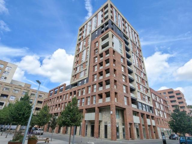 Flat for sale in Greater London
