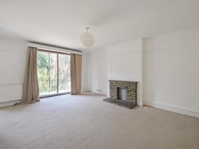 Flat for sale in London Borough of Brent, Greater London