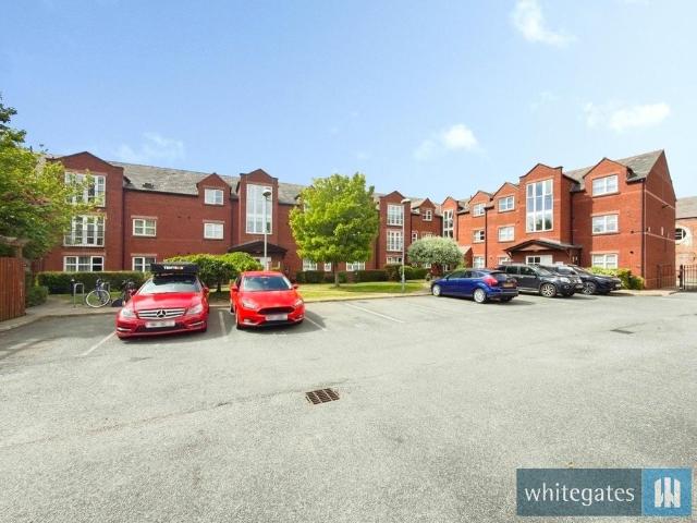 Flat for sale in Litherland, Sefton