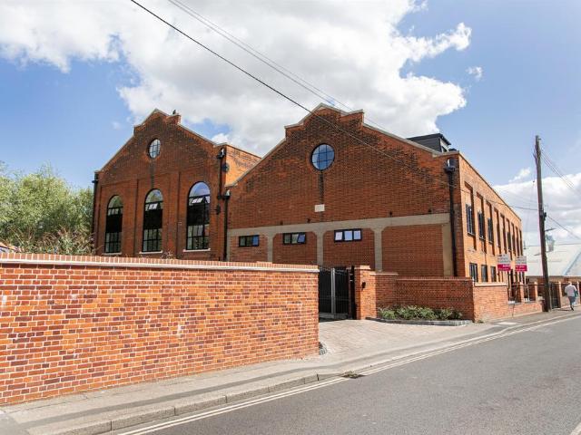 Flat for sale in Halstead, Braintree