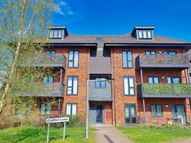 Flat for sale in Collier Row, Collier Row