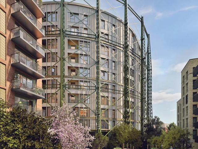 Flat for sale in Oval, Greater London