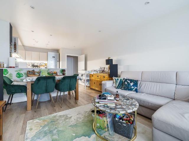 Flat for sale in Salford, Greater Manchester