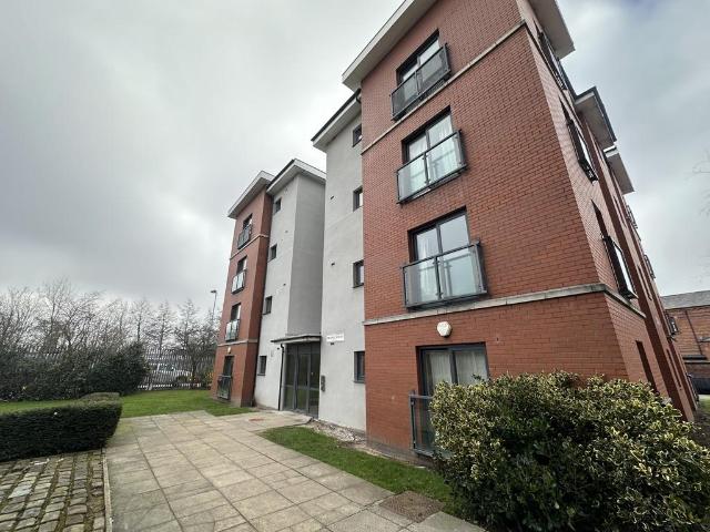 Flat for sale in Fairfield, Warrington