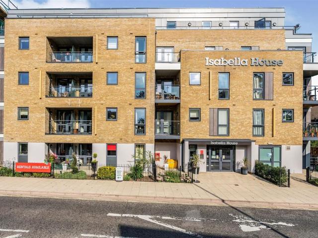 Flat for sale in Hertford, Colliers End