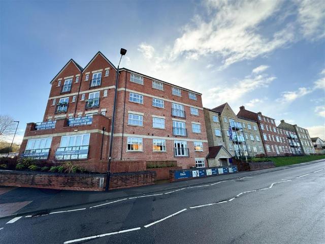 Flat for sale in Isle Of Man