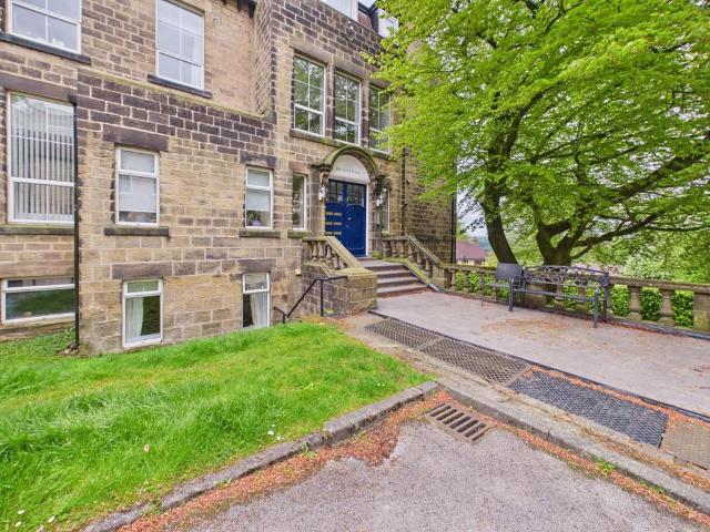 Flat for sale in Priestthorpe, Crossflatts